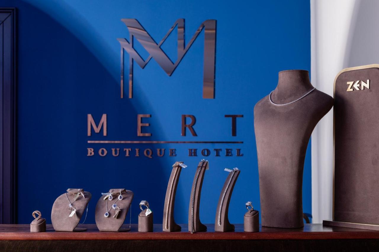 קורצ'ה Mert Boutique Hotel מראה חיצוני תמונה